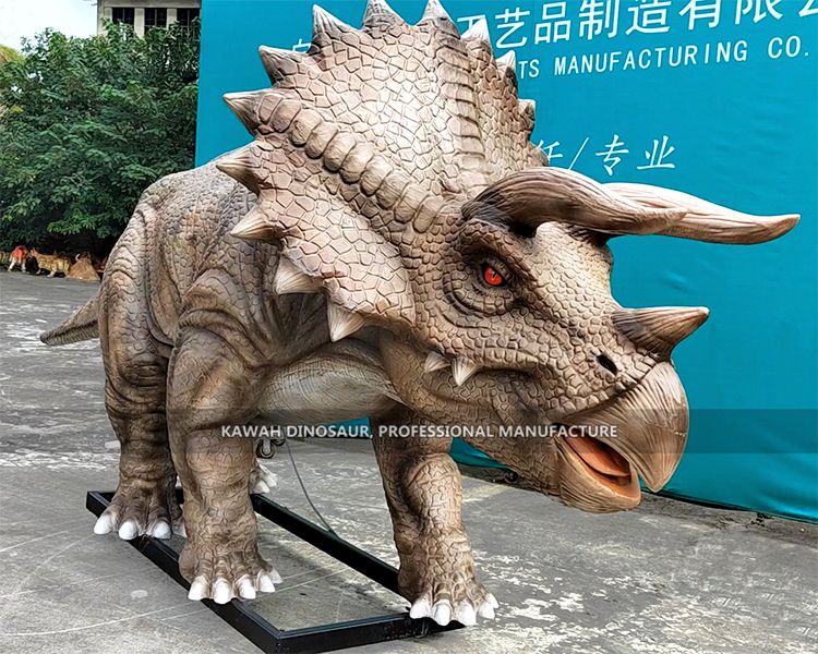 恐龍展仿真機(jī)械恐龍定做三角龍